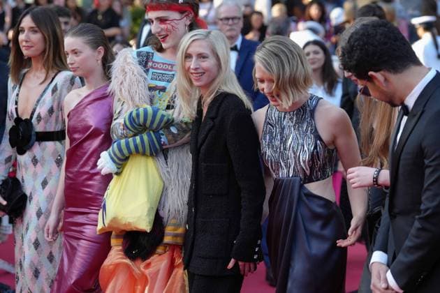 Jessica Hausner CELEBRITES : 76 eme festival de Cannes - Red Carpet du film Â« Club Zero Â» - Cannes - 22 05 2023 NorbertScanella Panoramic 