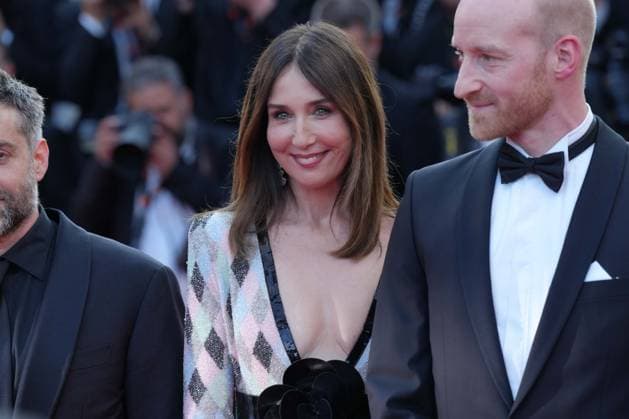 Elsa Zylberstein CELEBRITES : 76 eme festival de Cannes - Red Carpet du film Â« Club Zero Â» - Cannes - 22 05 2023 NorbertScanella Panoramic 