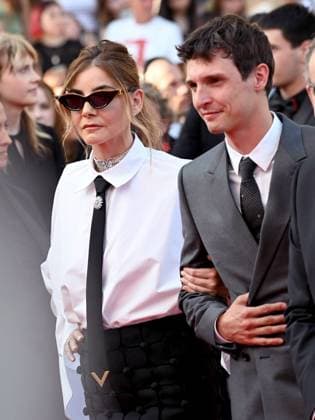 76th Cannes Film Festival 2023, evening 7 - Red Carpet film Club Zero. In the photo: Clotilde Courau  Copyright: xSimonexComix xipa-agency.netx xPoolxPhotoxEventsx01x IPA_IPA38139586