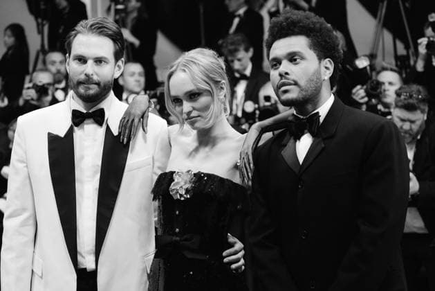 76eme Festival International du Film de Cannes. Montee des marches de The Idol. 76th International Cannes Film Festival. red Carpet of The Idol. 292423 2023-05-22 Alpes-Maritimes Cannes France Tesfaye, Abel ( The Weeknd ); Depp-Paradis, Lily Rose; Levinson, Sam  Copyright: xTerencexBaelenx STAR_292423_031