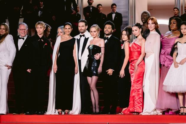 76eme Festival International du Film de Cannes. Montee des marches de The Idol. 76th International Cannes Film Festival. red Carpet of The Idol. 292423 2023-05-22 Alpes-Maritimes Cannes France Tesfaye, Abel ( The Weeknd ); Depp-Paradis, Lily Rose; Levinson, Sam  Copyright: xTerencexBaelenx STAR_292423_062
