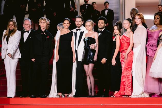 76eme Festival International du Film de Cannes. Montee des marches de The Idol. 76th International Cannes Film Festival. red Carpet of The Idol. 292423 2023-05-22 Alpes-Maritimes Cannes France Tesfaye, Abel ( The Weeknd ); Depp-Paradis, Lily Rose; Levinson, Sam  Copyright: xTerencexBaelenx STAR_292423_063