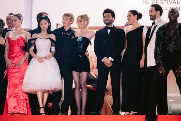 76eme Festival International du Film de Cannes. Montee des marches de The Idol. 76th International Cannes Film Festival. red Carpet of The Idol. 292423 2023-05-22 Alpes-Maritimes Cannes France Tesfaye, Abel ( The Weeknd ); Depp-Paradis, Lily Rose; Levinson, Sam; KIM, JENNIE  Copyright: xTerencexBaelenx STAR_292423_070
