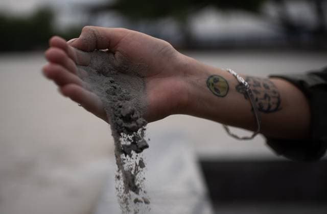 News Bilder des Tages May 22, 2023: More than 40 towns in Mexico are in an emergency due to the intense volcanic activity of the Popocatepetl volcano. In the town of Atlixco there is a large amount of volcanic ash that has covered the city. - ZUMAqp1_ 20230522_zip_qp1_026 Copyright: xHectorxAdolfoxQuintanarxPerezx