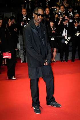 The Idol Red Carpet - The 76th Annual Cannes Film Festival Travis Scott attends The Idol Premiere Afterparty at the 76th annual Cannes film festival at Palm Beach on May 22, 2023 in Cannes, France. Cannes France  Copyright: xDanielexCifalÃ x originalFilename: cifala-notitle230523_npYqv.jpg
