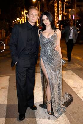 Matthias Schweighöfer and Ruby O Fee arriving to Magnum Party during Festival de Cannes 2023 76 Cannes International Film Festival at Magnum Beach Lounge Cannes, 22 05 2023. Foto:xS.xGabschx xFuturexImage