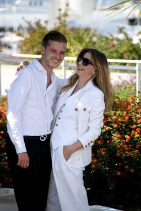 76th Cannes Film Festival 2023, Photocall film Le Theoreme De Marguerite. Pictured: Idir Azougli, Clotilde Courau  Copyright: xAlbertoxTerenghi PoolxPhotoxEvenx xPoolxPhotoxEventsx01x IPA_IPA38151849