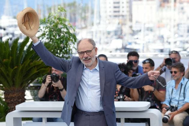 Jean-Pierre Darroussin CELEBRITES : 76 eme festival de Cannes - Photocall du film Â« Le Theoreme De Marguerite (Marguerite s Theorem) Â» - Cannes - 23 05 2023 NorbertScanella Panoramic 