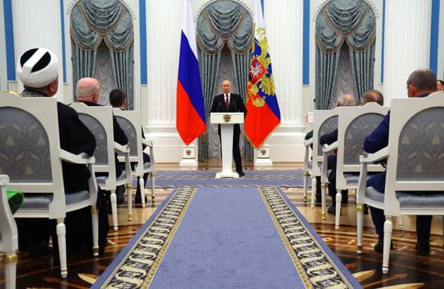 Russia Putin State Awards Presentation 8440382 23.05.2023 Russian President Vladimir Putin delivers a speech during a ceremony to present state decorations for achievements in the field of culture, cosmonautics, education and other areas at the Kremlin s St. Catherine Hall in Moscow, Russia. Vyacheslav Prokofyev POOL Moscow Russia  Copyright: xVyacheslavxProkofyevx