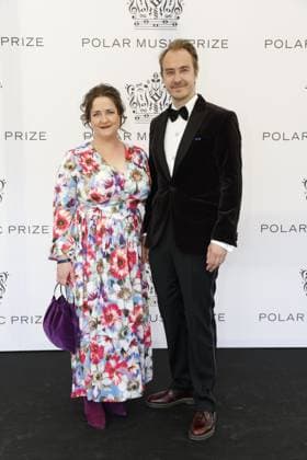 STOCKHOLM 20230523 Jonas Karlsson and his wife Hanna Holmqvist Karlsson arrive at the 2023 Polar Prize ceremony at the Grand Hotel in Stockholm on Tuesday Stockholm SWEDEN x10430x  Copyright: xChristinexOlsson TTx POLARPRISET 2023 TTABB0000000000189003