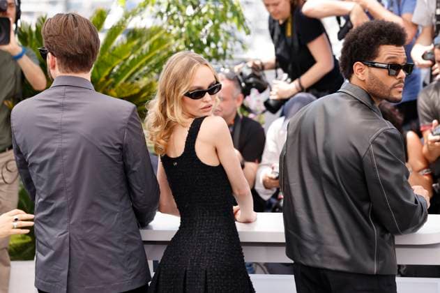 Sam Levinson, Lily Rose Melody Depp and Abel The Weeknd Tesfaye at the photocall for HBO drama series The Idol at the Festival de Cannes 2023 76 Cannes International Film Festival at the Palais des Festivals Cannes, 23 05 2023. Foto:xS.xGabschx xFuturexImage