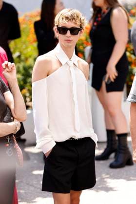 Troye Sivan at the photocall for HBO drama series The Idol at the Festival de Cannes 2023 76 Cannes International Film Festival at the Palais des Festivals Cannes, 23 05 2023. Foto:xS.xGabschx xFuturexImage