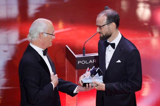 STOCKHOLM 20230523 Michael Pärt, son of this years laureate Arvo Pärt, receives his fathers prize from King Carl Gustaf at the presentation of the Polar Prize 2023 at the Grand Hotel in Stockholm on Tuesday Stockholm SWEDEN x10430x  Copyright: xChristinexOlsson TTx POLARPRISET 2023 TTABB0000000000189142