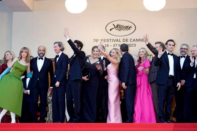Maya Hawke, Jeffrey Wright, Wes Anderson, Adrien Brody, Tom Hanks, Alexandre Desplat, Scarlett Johansson, Damien Bonnard, Hope Davis, Bryan Cranston, Matt Dillon, Steve Carell and Fisher Stevens at the premiere of the feature film Asteroid City at the Festival de Cannes 2023 76 Cannes International Film Festival at the Palais des Festivals Cannes, 23 05 2023. Foto:xD.xBedrosianx xFuturexImage