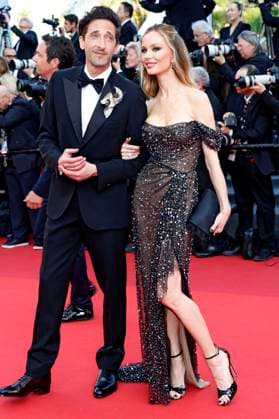Adrien Brody and Georgina Chapman at the premiere of the feature film Asteroid City at the Festival de Cannes 2023 76 Cannes International Film Festival at the Palais des Festivals Cannes, 23 05 2023. Foto:xD.xBedrosianx xFuturexImage