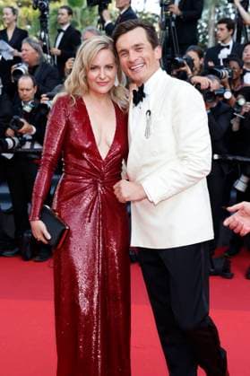 Aimee Mullins with husband Rupert Friend at the premiere of the feature film Asteroid City at the Festival de Cannes 2023 76 Cannes International Film Festival at the Palais des Festivals Cannes, 23 05 2023. Foto:xD.xBedrosianx xFuturexImage