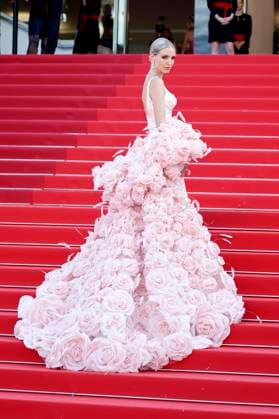 Leonie Hanne at the premiere of the feature film Asteroid City at the Festival de Cannes 2023 76 Cannes International Film Festival at the Palais des Festivals Cannes, 23 05 2023. Foto:xD.xBedrosianx xFuturexImage