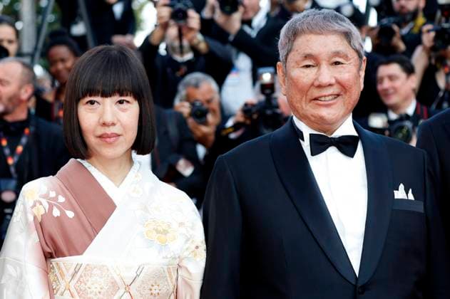Takeshi Kitano with company at the premiere of the feature film Asteroid City at the Festival de Cannes 2023 76 Cannes International Film Festival at the Palais des Festivals Cannes, 23 05 2023. Foto:xD.xBedrosianx xFuturexImage