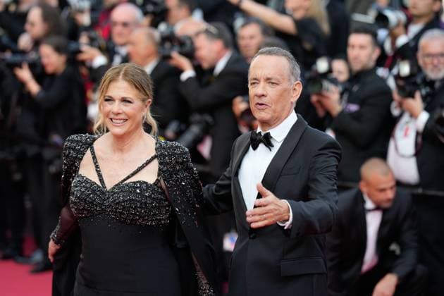 The Asteroid City Red Carpet Premiere at the 76th Edition of the Cannes Film Festival Actor Tom Hanks and wife Rita Wilson attend the movie screening and red carpet event for Asteroid City , directed by Wes Anderson, which is in competition, during the 76th edition of the Cannes Film Festival on May 23 2023, in Cannes, France Cannes Palace of Festivals and Congresses of Cannes Cannes France Copyright: xAlexandraxFechetex _ADR1744