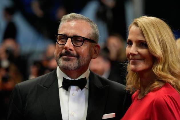 The Asteroid City Red Carpet Premiere at the 76th Edition of the Cannes Film Festival Actor Steve Carell and his wife, Nancy Carell, leave the movie screening and red carpet event for Asteroid City , directed by Wes Anderson, which is in competition, during the 76th edition of the Cannes Film Festival on May 23 2023, in Cannes, France Cannes Palace of Festivals and Congresses of Cannes Cannes France Copyright: xAlexandraxFechetex _ADR3387