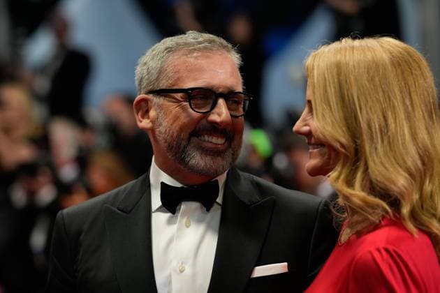 The Asteroid City Red Carpet Premiere at the 76th Edition of the Cannes Film Festival Actor Steve Carell and his wife, Nancy Carell, leave the movie screening and red carpet event for Asteroid City , directed by Wes Anderson, which is in competition, during the 76th edition of the Cannes Film Festival on May 23 2023, in Cannes, France Cannes Palace of Festivals and Congresses of Cannes Cannes France Copyright: xAlexandraxFechetex _ADR3398