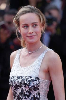 Brie Larson CELEBRITES : 76 eme festival de Cannes - Red Carpet du film Â« Asteroid City Â» - Cannes - 23 05 2023 NorbertScanella Panoramic 