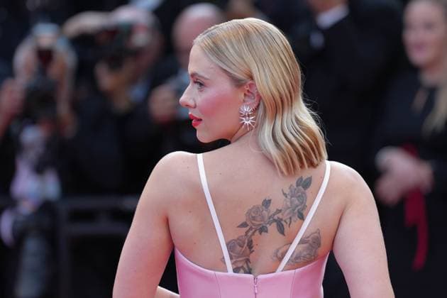 Scarlett Johansson CELEBRITES : 76 eme festival de Cannes - Red Carpet du film Â« Asteroid City Â» - Cannes - 23 05 2023 NorbertScanella Panoramic 
