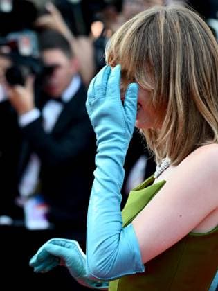 76th Cannes Film Festival 2023, evening 8 - Red Carpet film Asteroid City . In the photo Maya Hawke  Copyright: xManuelexMangiarottix xipa-agencyx xPoolxPhotoxEventsx01x IPA_IPA38170726