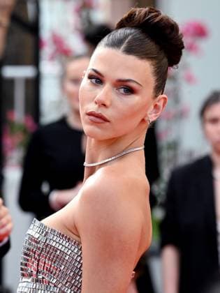 76th Cannes Film Festival 2023, evening 8 - Red Carpet film Asteroid City . In the photo Georgia Fowler  Copyright: xManuelexMangiarottix xipa-agencyx xPoolxPhotoxEventsx01x IPA_IPA38170894