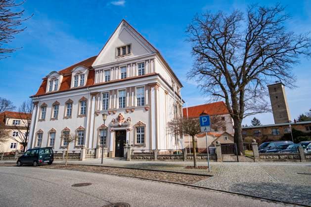Amtsgericht Zehdenick, Oberhavel, Brandenburg, Deutschland, Europa *** Local court Zehdenick, Upper Havel, Brandenburg, Germany, Europe Copyright: imageBROKER LotharxSteiner ibxlot09276485.jpg