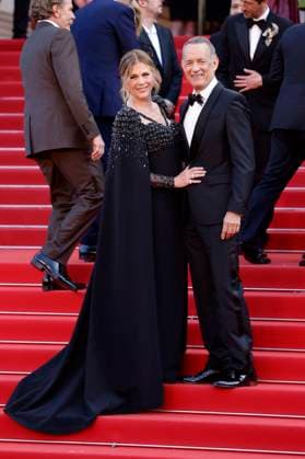 Tom Hanks with wife Rita Wilson at the premiere of the feature film Asteroid City at the Festival de Cannes 2023 76 Cannes International Film Festival at the Palais des Festivals Cannes, 23 05 2023. Foto:xS.xGabschx xFuturexImage
