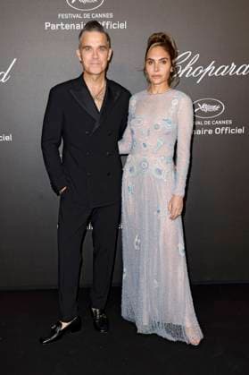 Robbie Williams with wife Ayda Field at Chopard Art Gala during Festival de Cannes 2023 76 Cannes International Film Festival at Hotel Martinez Cannes, 23 05 2023. Foto:xS.xGabschx xFuturexImage