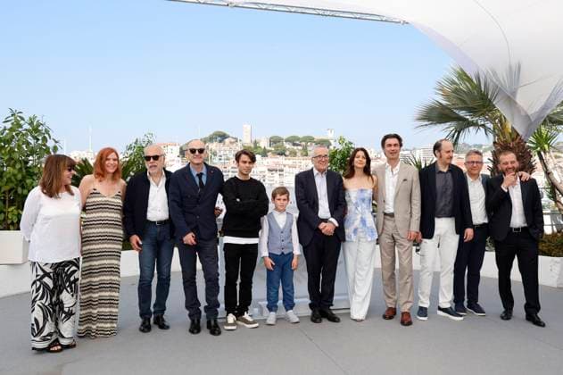 Francesca Calvelli, Susanna Nicchiarelli, Giuseppe Caschetto, Paolo Pierobon, Leonardo Maltese, Enea Sala, Marco Bellocchio, Barbara Ronchi, Fabrizio Gifuni, Fausto Russo Alesi, Paolo Del Brocco and Simone Gatton at the photocall for the feature film Rapito Kidnapped at the Festival de Cannes 2023 76 Cannes International Film Festival at the Palais des Festiv Foto:xD.xBedrosianx xFuturexImage