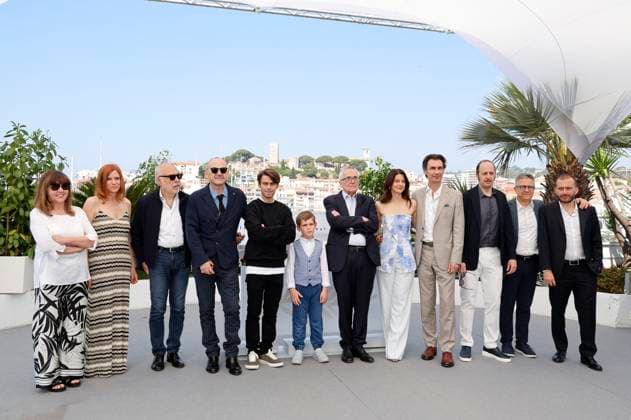 Francesca Calvelli, Susanna Nicchiarelli, Giuseppe Caschetto, Paolo Pierobon, Leonardo Maltese, Enea Sala, Marco Bellocchio, Barbara Ronchi, Fabrizio Gifuni, Fausto Russo Alesi, Paolo Del Brocco and Simone Gatton at the photocall for the feature film Rapito Kidnapped at the Festival de Cannes 2023 76 Cannes International Film Festival at the Palais des Festiv Foto:xD.xBedrosianx xFuturexImage