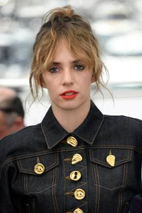 76th Cannes Film Festival 2023, Photocall film Asteroid city. Pictured: Maya Hawke  Copyright: xAlbertoxTerenghi PoolxPhotoxEvenx xPoolxPhotoxEventsx01x IPA_IPA38182825