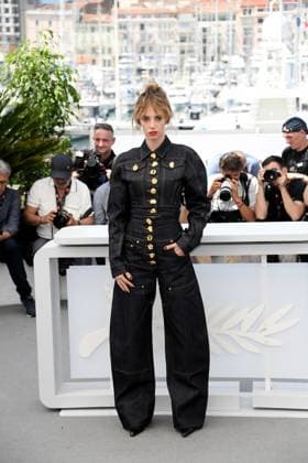 76th Cannes Film Festival 2023, Photocall film Asteroid city. Pictured: Maya Hawke  Copyright: xAlbertoxTerenghi PoolxPhotoxEvenx xPoolxPhotoxEventsx01x IPA_IPA38182837