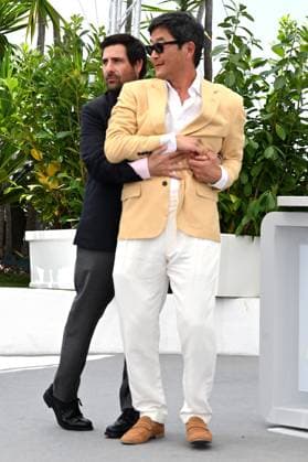 76th Cannes Film Festival 2023, Photocall Film Asteroid City. Pictured Jason Schwartzman, Stephen Park  Copyright: xSimonexComix xipa-agency.netx xPoolxPhotoxEventsx01x IPA_IPA38183089