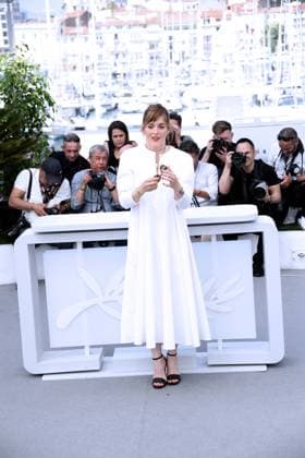 76th Cannes Film Festival 2023, Photocall film L Amour Et Les Forets (Just The Two Of Us) . Pictured: Valerie Donzelli  Copyright: xAlbertoxTerenghi PoolxPhotoxEvenx xPoolxPhotoxEventsx01x IPA_IPA38183355