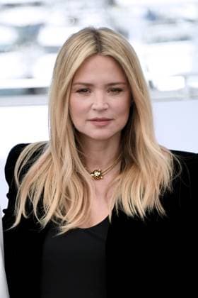 76th Cannes Film Festival 2023, Photocall film L Amour Et Les Forets (Just The Two Of Us) . Pictured: Virginie Efira  Copyright: xAlbertoxTerenghi PoolxPhotoxEvenx xPoolxPhotoxEventsx01x IPA_IPA38183370