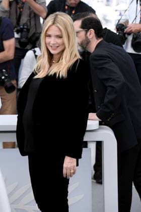 76th Cannes Film Festival 2023, Photocall film L Amour Et Les Forets (Just The Two Of Us) . Pictured: Virginie Efira  Copyright: xAlbertoxTerenghi PoolxPhotoxEvenx xPoolxPhotoxEventsx01x IPA_IPA38183375