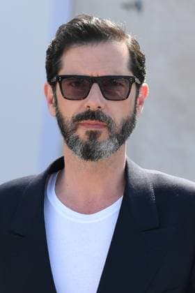 Melvil Poupaud - Just the Two of Us photocall, - The 76th Annual Cannes Film Festival CANNES, FRANCE CELEBRITES : 76e Festival de Cannes - Just the Two of Us photocall - 24 05 2023 LionelUrman Panoramic 
