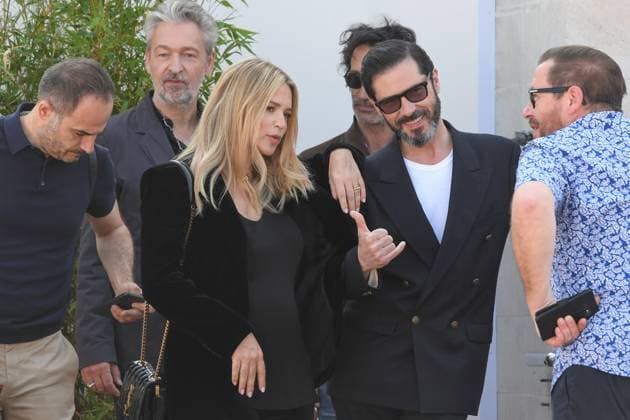 Just the Two of Us photocall, - The 76th Annual Cannes Film Festival CANNES, FRANCE CELEBRITES : 76e Festival de Cannes - Just the Two of Us photocall - 24 05 2023 LionelUrman Panoramic 
