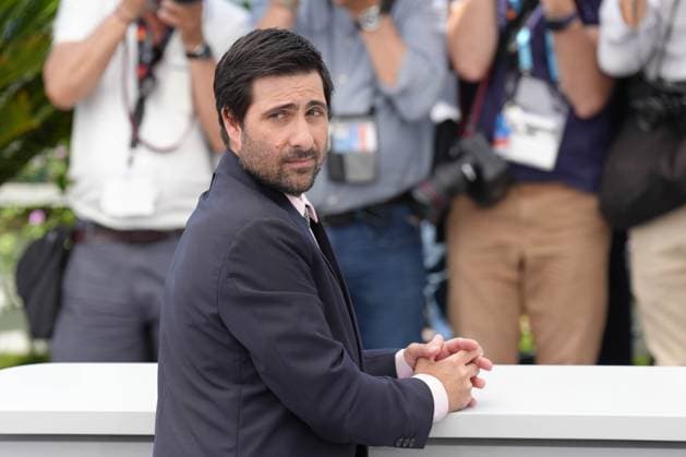Jason Schwartzman CELEBRITES : 76 eme festival de Cannes - Photocall du film Â« Asteroid City Â» - Cannes - 24 05 2023 NorbertScanella Panoramic 