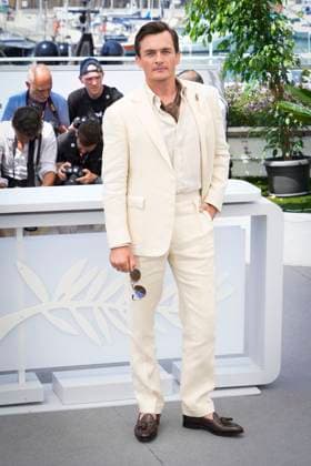 IPP Photo Daniele Cifala™ Cannes 24 05 2023 Asteroid City Photocall The 76th Annual Cannes Film Festival in the photo Rupert Friend Italy Photo Press World Copyright  0