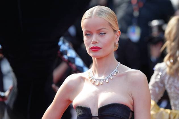 Frida Aasen CELEBRITES : 76 eme festival de Cannes - Red Carpet du film Â« La Passion de Dodin Bouffant (The Pot-au-Feu Â» - Cannes - 24 05 2023 NorbertScanella Panoramic 