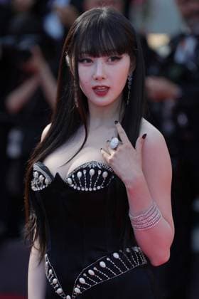 Giselle (Girl Group aespa) CELEBRITES : 76 eme festival de Cannes - Red Carpet du film Â« La Passion de Dodin Bouffant (The Pot-au-Feu Â» - Cannes - 24 05 2023 NorbertScanella Panoramic 