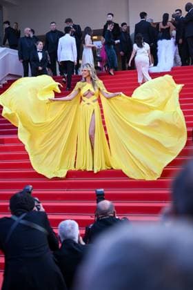 76e Festival International du film de Cannes. montee du film La Passion de Dodin Bouffant - 76th International Cannes Film Festival. red carpet of La Passion de Dodin Bouffant - Heidi Klum 292563 2023-05-24  Copyright: xLionelxGuericolas MPPx STAR_292563_069
