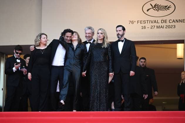 76e Festival International du film de Cannes. montee du film La Passion de Dodin Bouffant - 76th International Cannes Film Festival. red carpet of La Passion de Dodin Bouffant - Virginie Efira 292563 2023-05-24  Copyright: xLionelxGuericolas MPPx STAR_292563_110