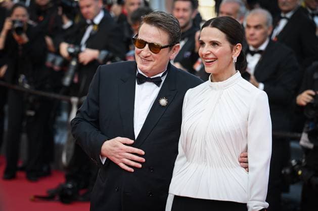 76e Festival International du film de Cannes. montee du film La Passion de Dodin Bouffant - 76th International Cannes Film Festival. red carpet of La Passion de Dodin Bouffant - Benoit Magimel , Juliette Binoche 292563 2023-05-24  Copyright: xLionelxGuericolas MPPx STAR_292563_160