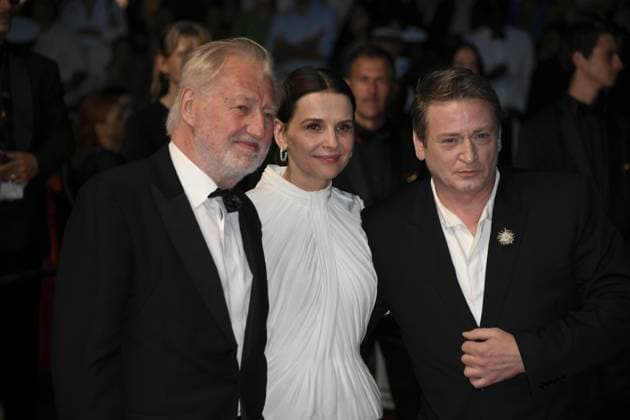 76th Cannes Film Festival 2023, Red carpet film The sun of the future . Pictured: Juliette Binoche, Benoit Magimel, Pierre Gagnaire  Copyright: xAlbertoxTerenghi PoolxPhotoxEvenx xPoolxPhotoxEventsx01x IPA_IPA38197264